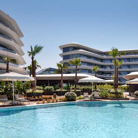 Reges a Luxury Collection Resort & Spa